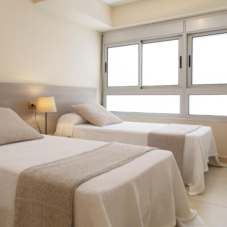 UHC Rodas Apartments - Apartamento de 3 dormitorios con vistas - 14