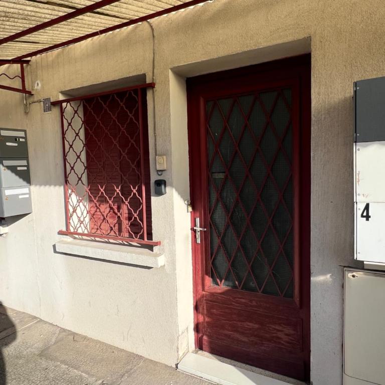 Le Toit des Volcans - 8 couchages - Terrasse privée et Wifi - Appartamento con 2 Camere da Letto e Terrazza - 11