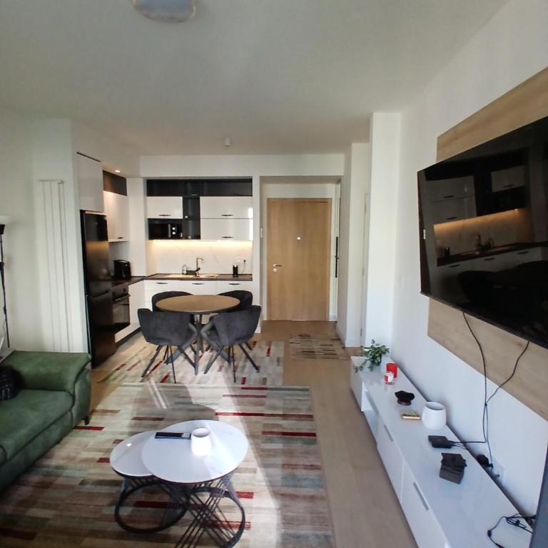 Hugo Home Belgrade Waterfront - One-Bedroom Apartment - 6