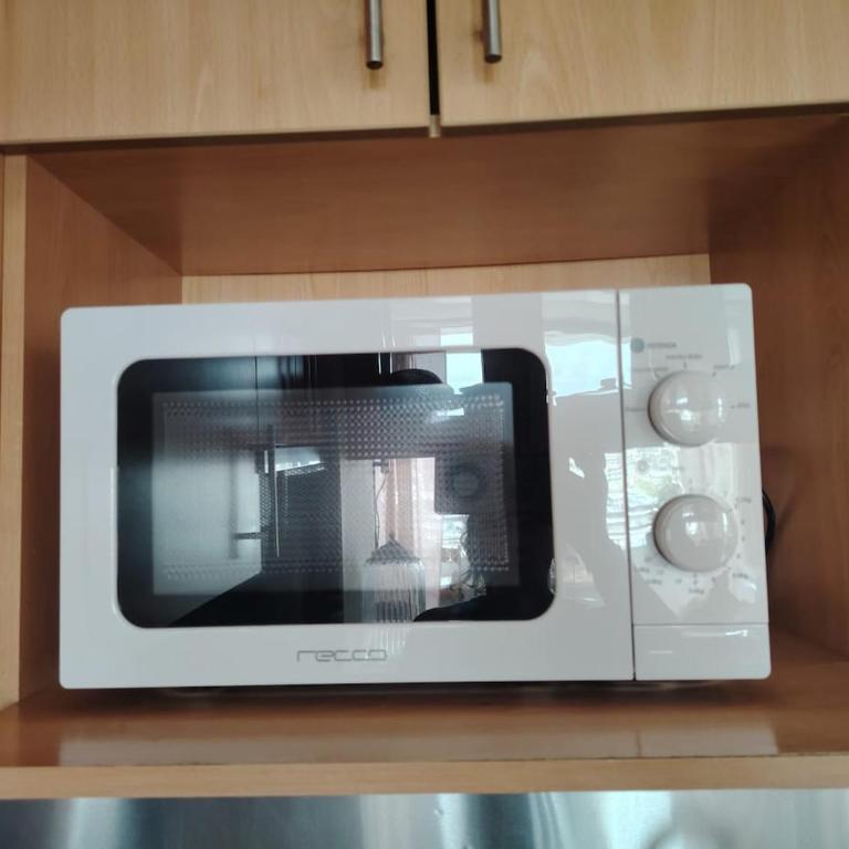 Refugio creativo Free Parking 1BR, Metro, TV - One-Bedroom Apartment - 56