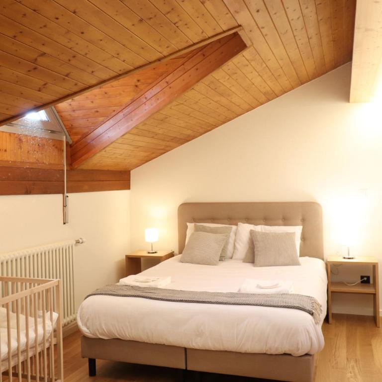 Apartment for 12 people - Renovated duplex - Apartment - 10