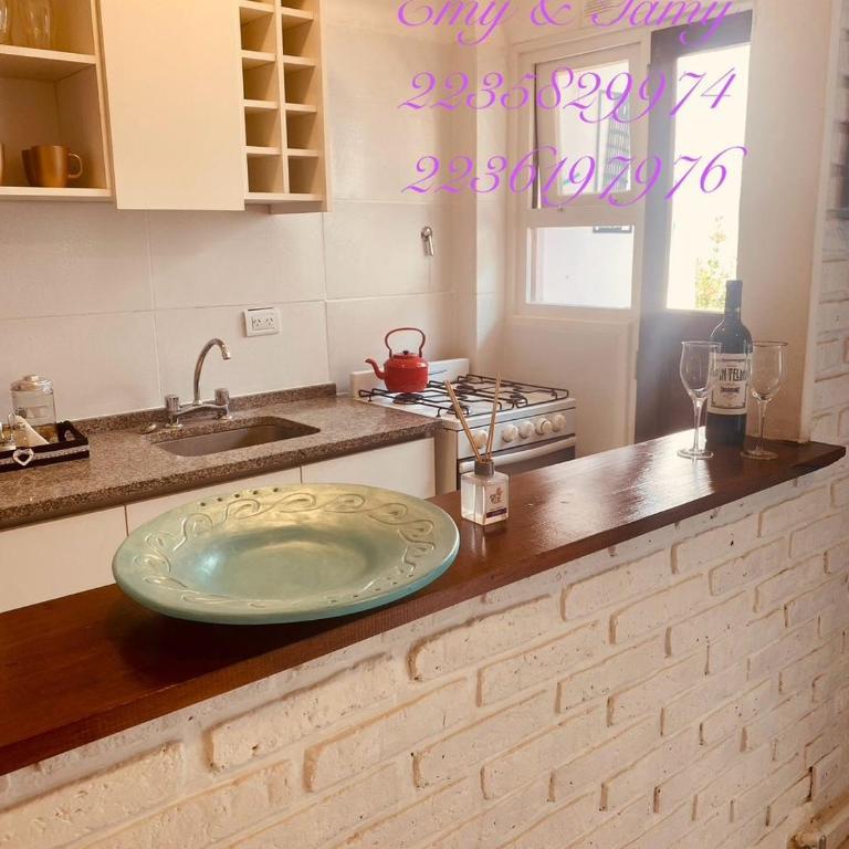 Depto Colón y viamonte - One-Bedroom Apartment - 2