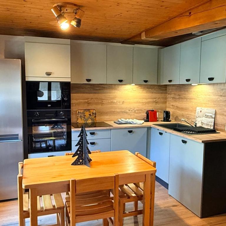 Les Dômes - Appartement centre village et superbe vue montagne - Appartement 2 Chambres avec Vue sur la Montagne - 2