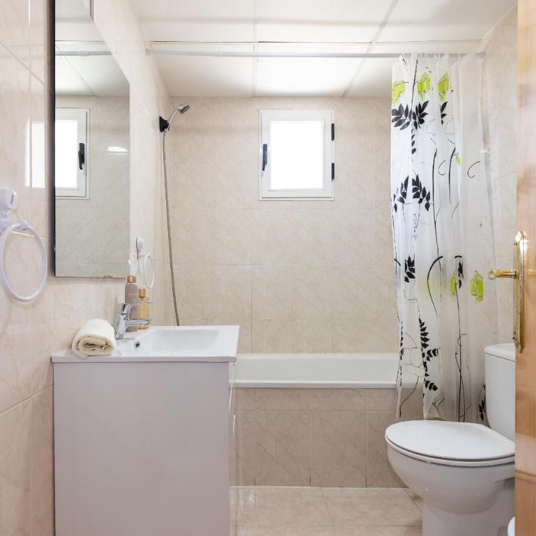 UHC Mar Internum Apartments - Two-Bedroom Apartment with Sea View - 19