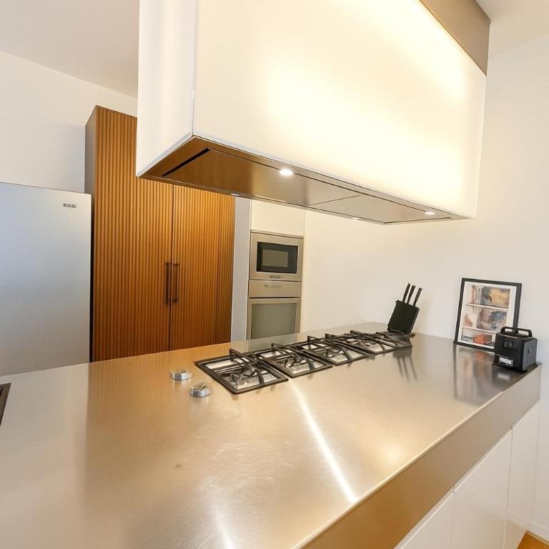 Modern Loft with Projector e Private Garden, Central Station - Appartamento con 2 Camere da Letto - 26