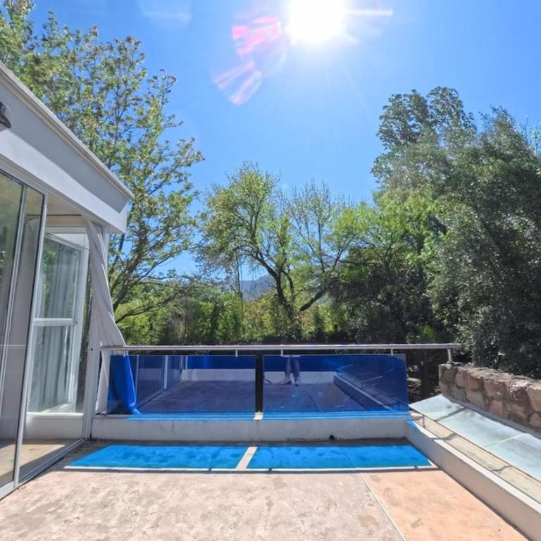 Zeus - Three-Bedroom House - 14