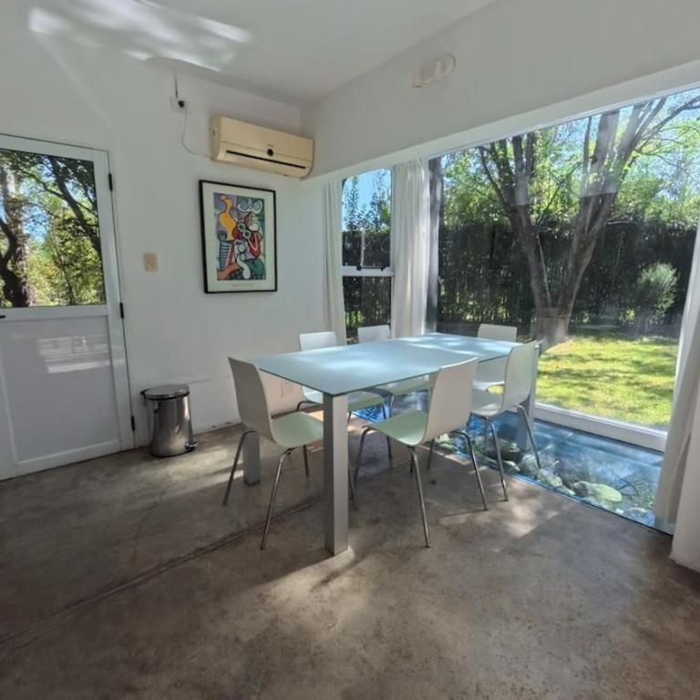 Zeus - Three-Bedroom House - 23