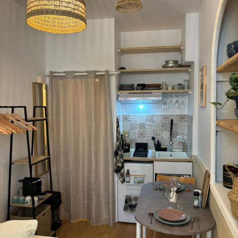 Studio de charme hyper centre la Rochelle - Studio mit Kingsize-Bett - 9