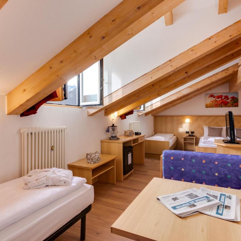 Phi Hotel Bellamonte - Camera Familiare - 6