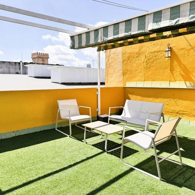 Duplex - Terraza solarium - Alameda de hercules - Apartamento de 2 dormitorios - 32