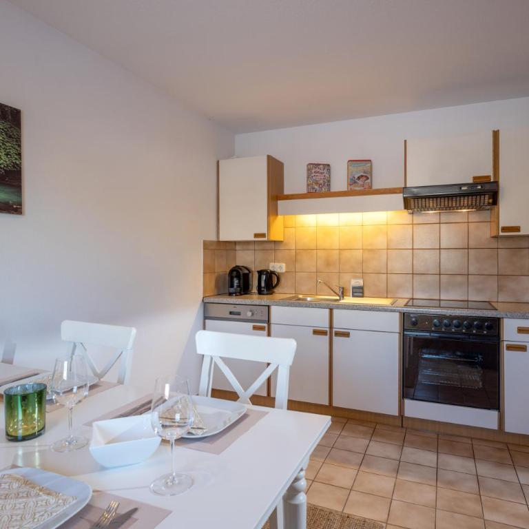 Apartment Bergblick - Apartment mit 1 Schlafzimmer und Dusche - 7
