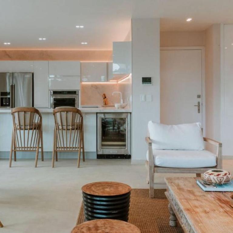 Penthouse con piscina y jacuzzi privado - Two-Bedroom Apartment - 13