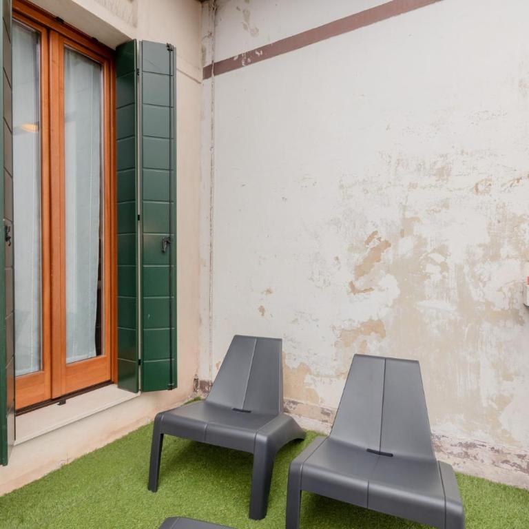 GuestHost - Giovanni's Home with balcony - One-Bedroom Apartment - 5
