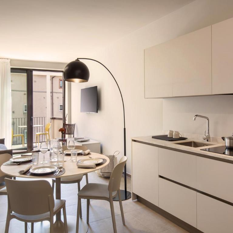 Villa Carlotta - Appartamento con 2 Camere da Letto, Balcone e Terrazza - 15