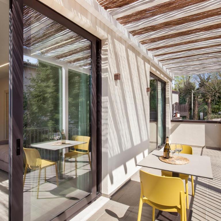 Villa Carlotta - Appartamento con 2 Camere da Letto, Balcone e Terrazza - 22