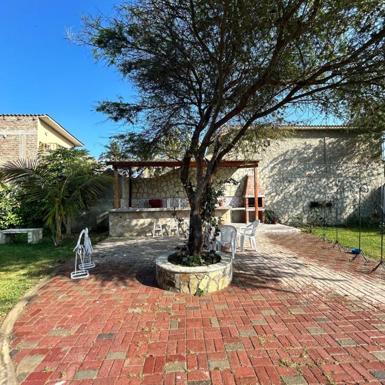 Casa Frente al Mar en Colán - Six-Bedroom House - 6
