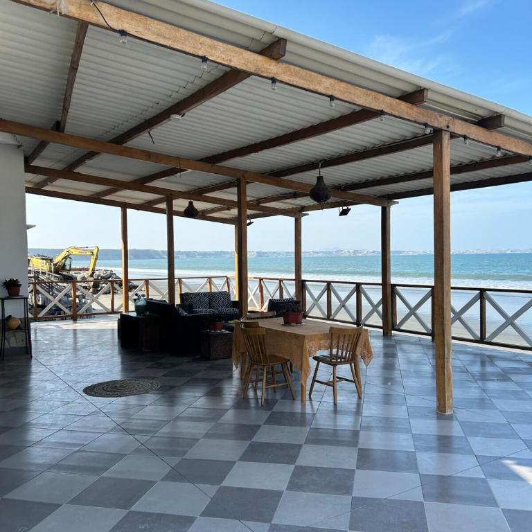 Casa Frente al Mar en Colán - Six-Bedroom House - 25