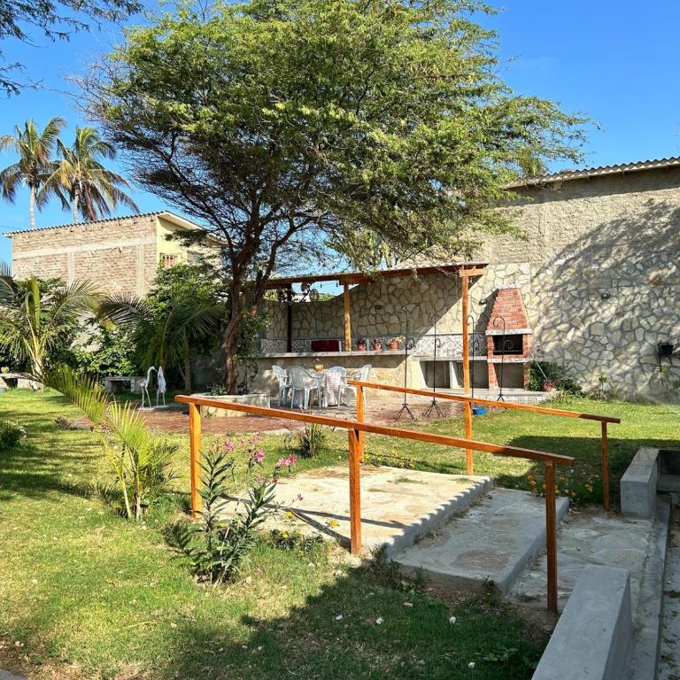 Casa Frente al Mar en Colán - Six-Bedroom House - 28