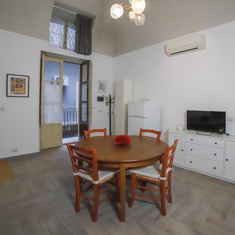 Kuma marina - One-Bedroom Apartment - 5