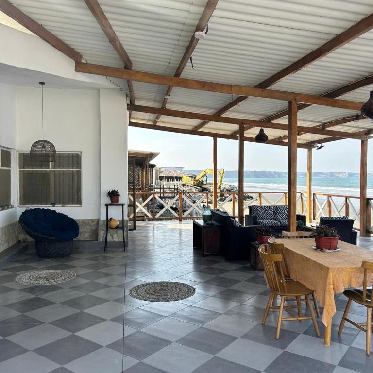 Casa Frente al Mar en Colán - Six-Bedroom House - 50