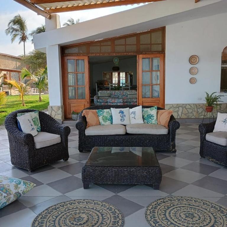 Casa Frente al Mar en Colán - Six-Bedroom House - 55