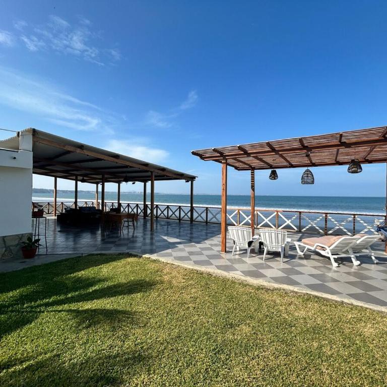 Casa Frente al Mar en Colán - Six-Bedroom House - 61