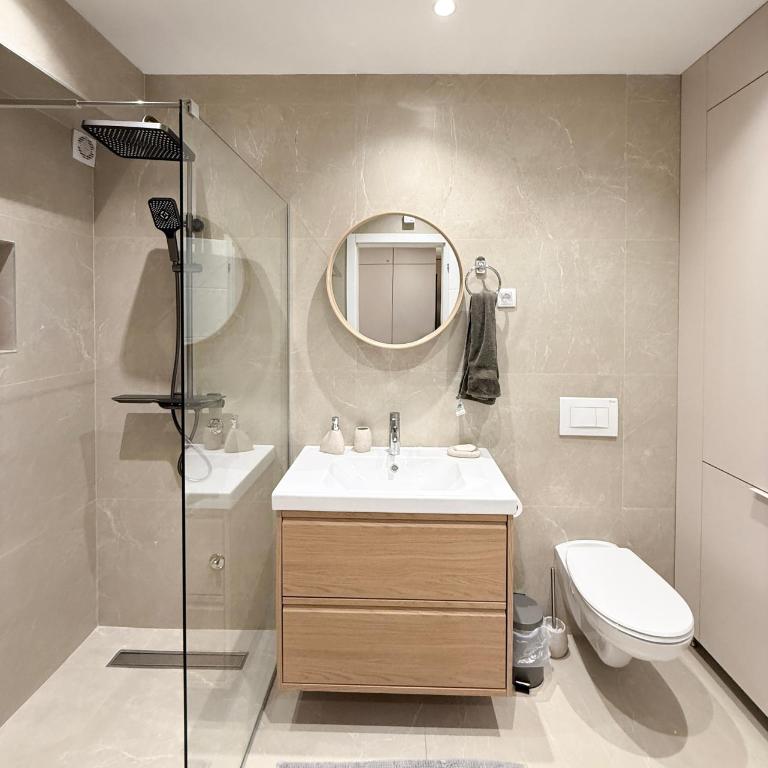 Nordic City View Apartment - One-Bedroom Apartment - 11