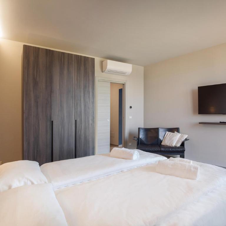 Villa Carlotta - Appartamento Superior con 1 Camera da Letto e Balcone - 9