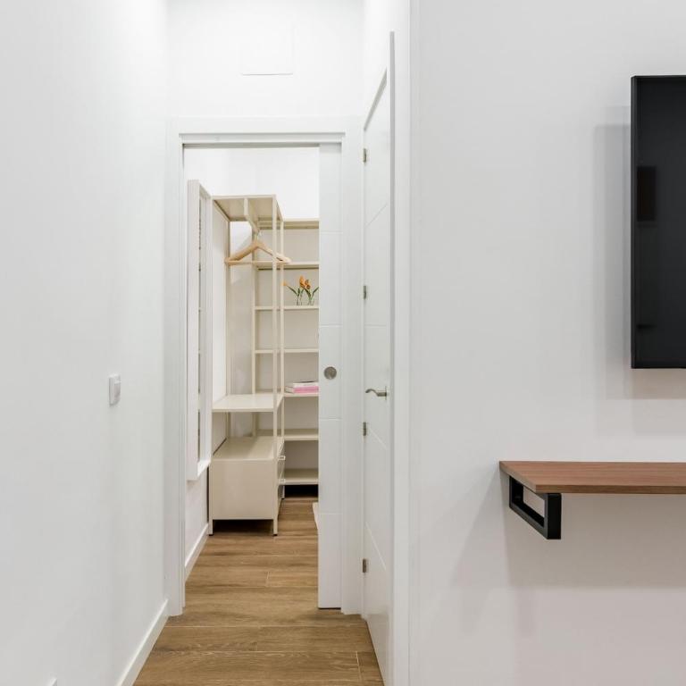 Madrid Tortosa Hub - One-Bedroom Apartment - 4