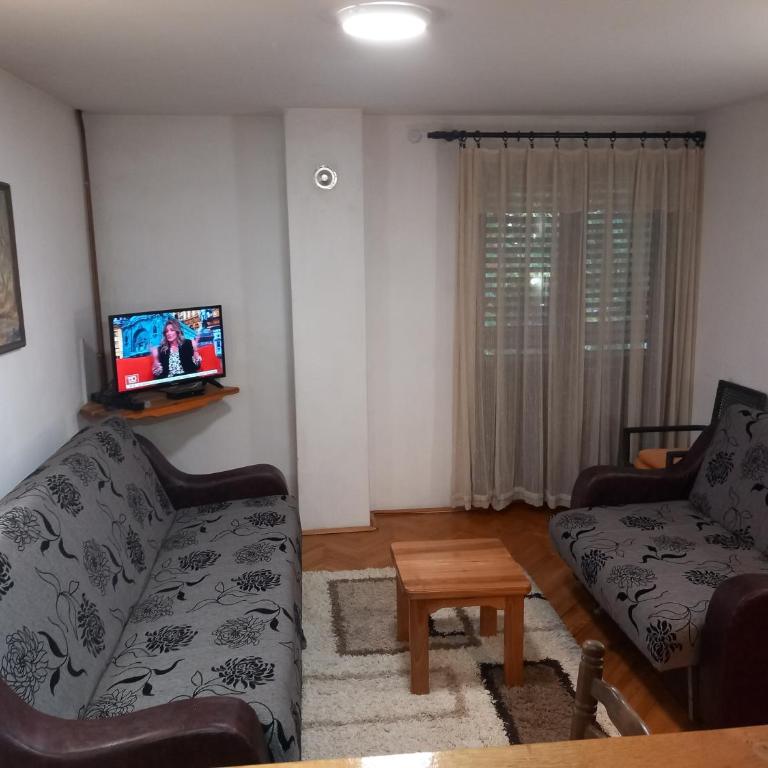 APARTMANI ZLATIBOR - One-Bedroom Apartment - 9