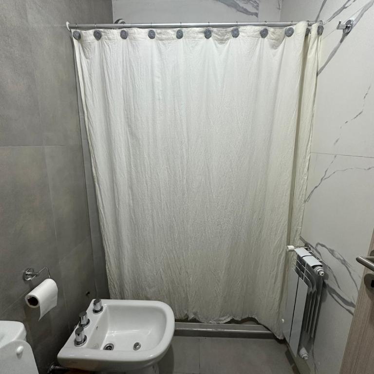 Departamento en el centro de Carlos Paz con pileta - Apartamento de 2 dormitorios - 2