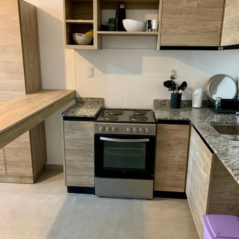 Departamento en el centro de Carlos Paz con pileta - Apartamento de 2 dormitorios - 10