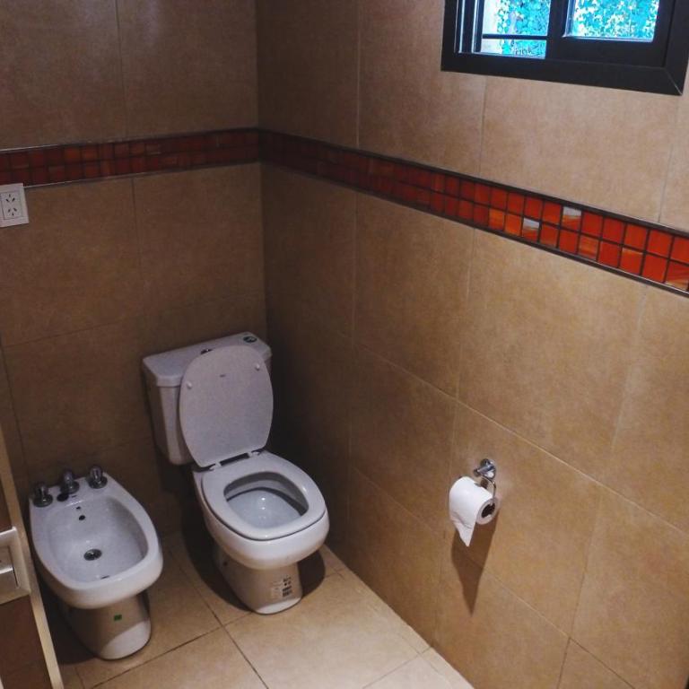 ViviSierras, Carlos Paz casa centro frente al lago, pileta climatizada, 4 dormitorios, 3 baños, quincho - Casa de 4 dormitorios - 1