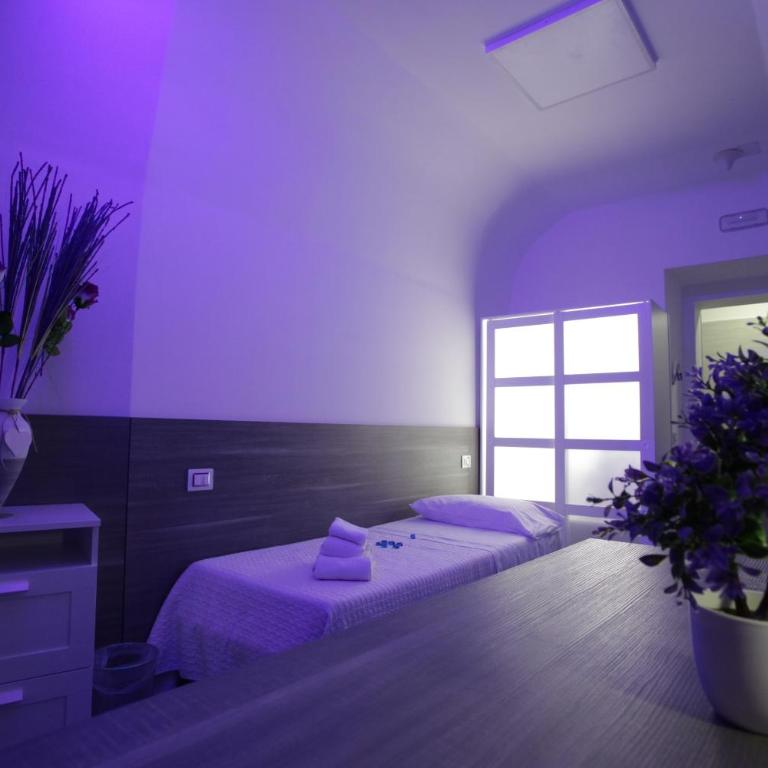 Chiaia Relax - Comfort Triple Room - 16