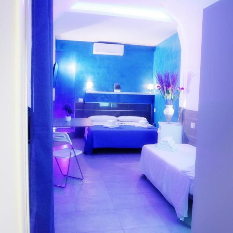Chiaia Relax - Comfort Triple Room - 7