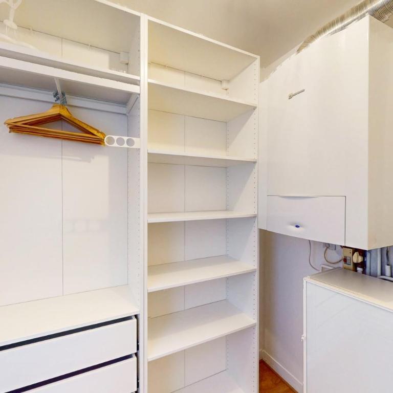 Superbe T2 avec parking privé au cœur de Nantes - One-Bedroom Apartment - 12
