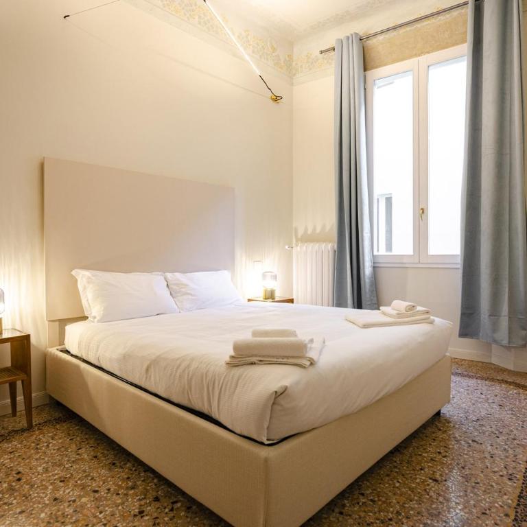 Azeglio Heritage Apartment - Appartamento con 2 Camere da Letto - 20