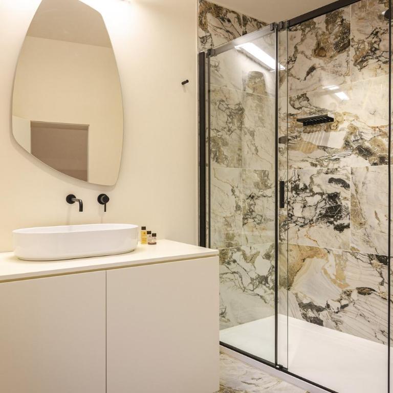 Azeglio Heritage Apartment - Appartamento con 2 Camere da Letto - 22