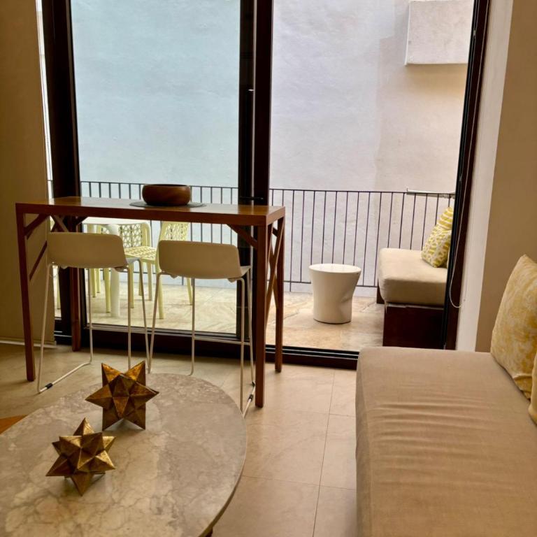 Penthouse Studio 2 blocks from Los Muertos beach - Habitación Doble con balcón - 60