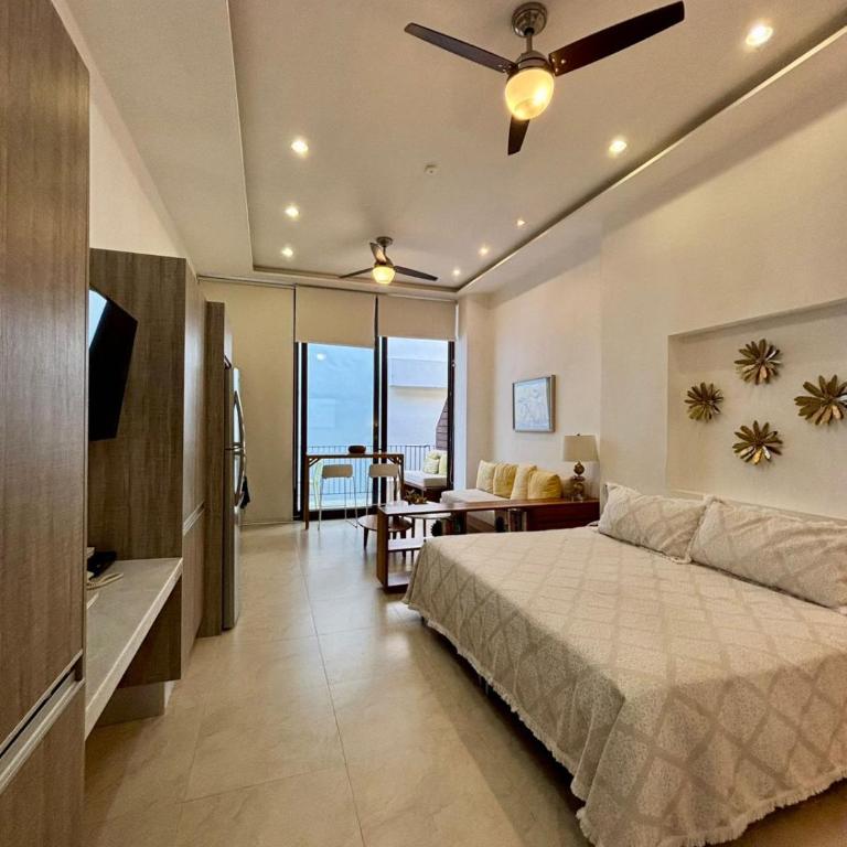 Penthouse Studio 2 blocks from Los Muertos beach - Habitación Doble con balcón - 56