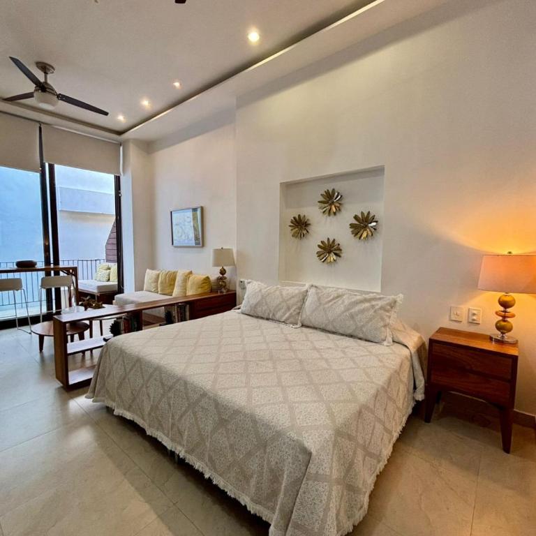 Penthouse Studio 2 blocks from Los Muertos beach - Habitación Doble con balcón - 1