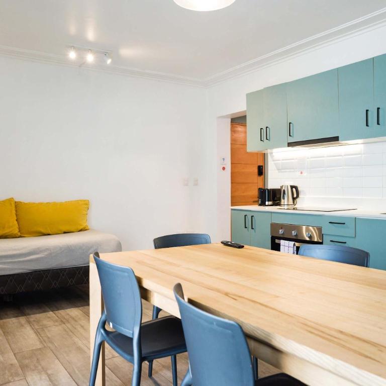 Cozy Apartment on Emilio Vaisse 2BR - Apartment - 12