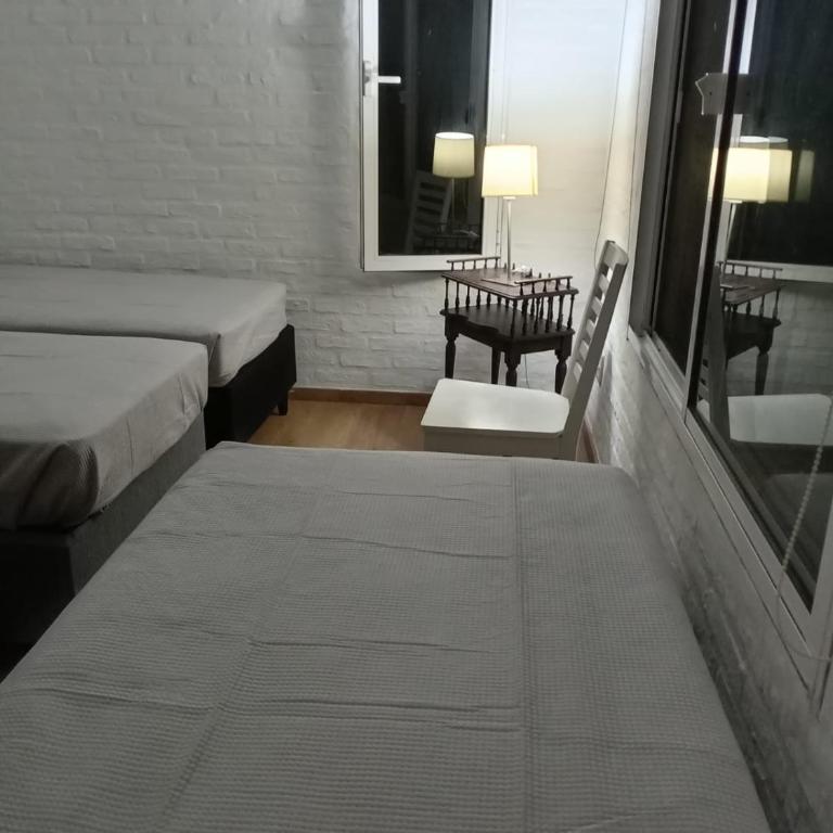 Casa ideal familias con parrilla y vistas en entorno natural - Two-Bedroom House - 9