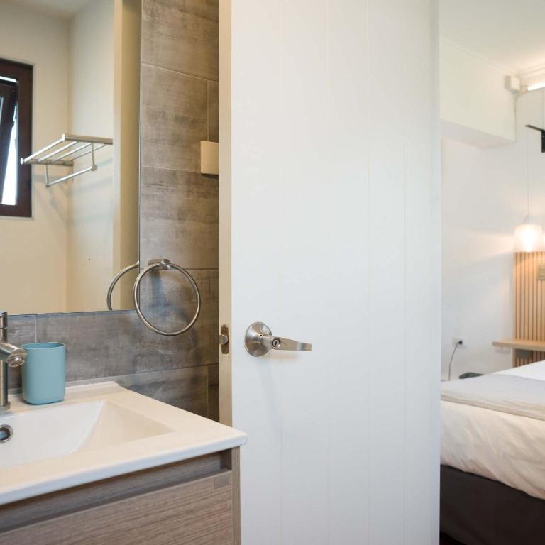 Style and Comfort in Providencia Ideal for 2 - Studio - 10