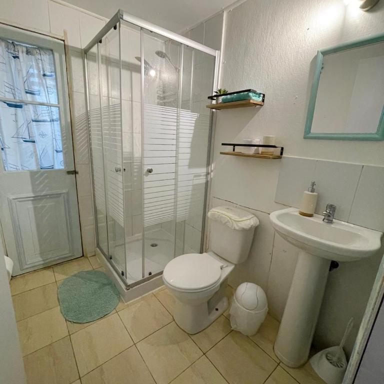 Beach house Pichilemu - Casa frente al mar - Two-Bedroom House - 28