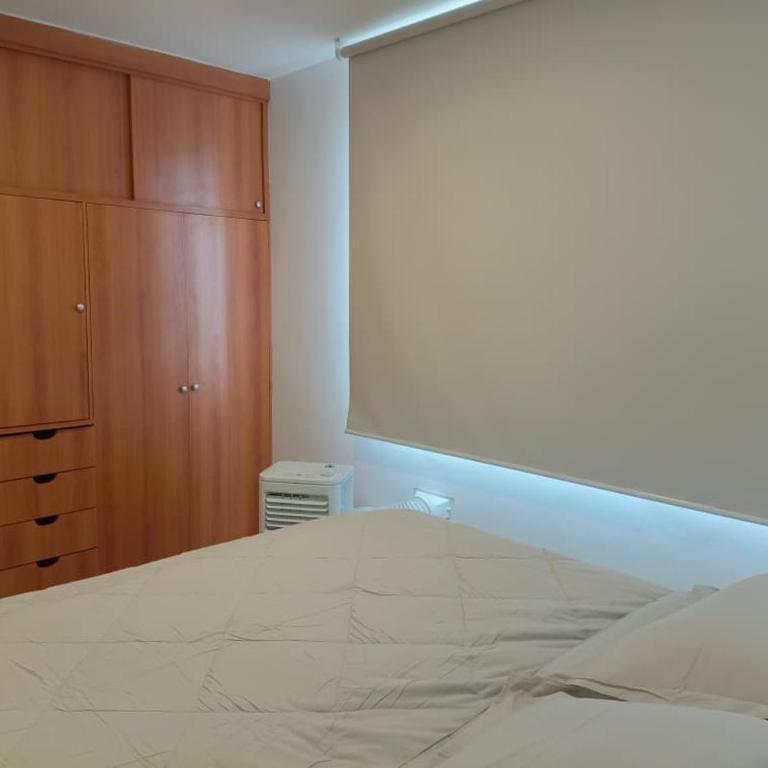 Lindo Apartamento 2 Habitaciones a 10 Minutos del Centro Comercial Sambil Candelaria en Caracas con Agua y Ascensor - Two-Bedroom Apartment - 18