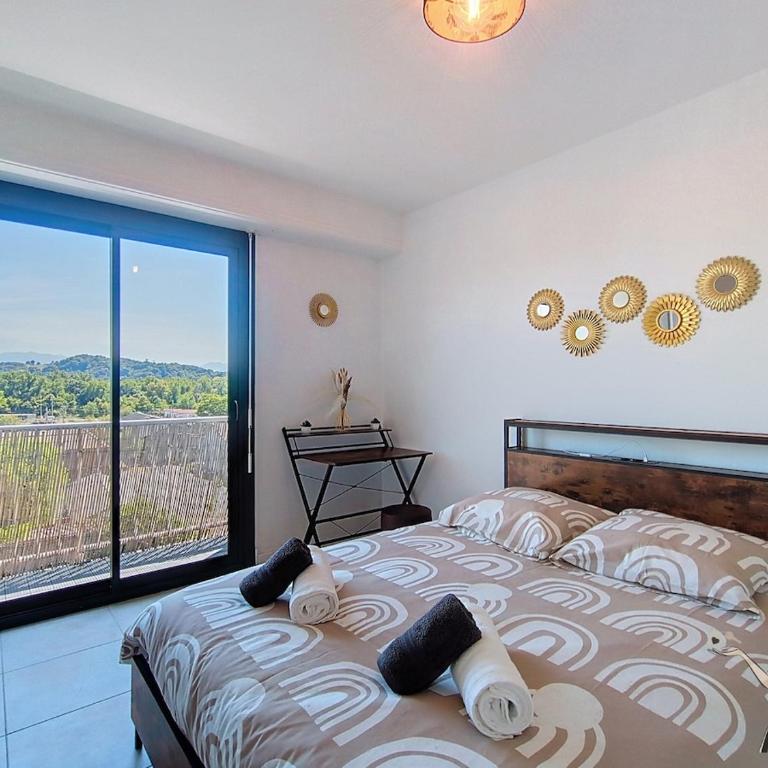 Le Panorama, vue exceptionnelle à 2 pas de la gare - Appartement 1 Chambre - 14