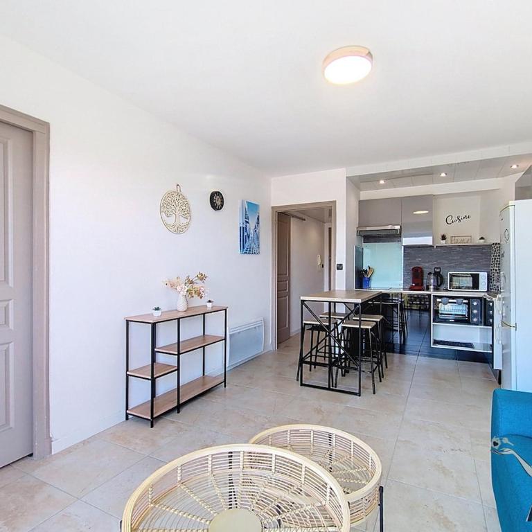 Le Panorama, vue exceptionnelle à 2 pas de la gare - Appartement 1 Chambre - 19