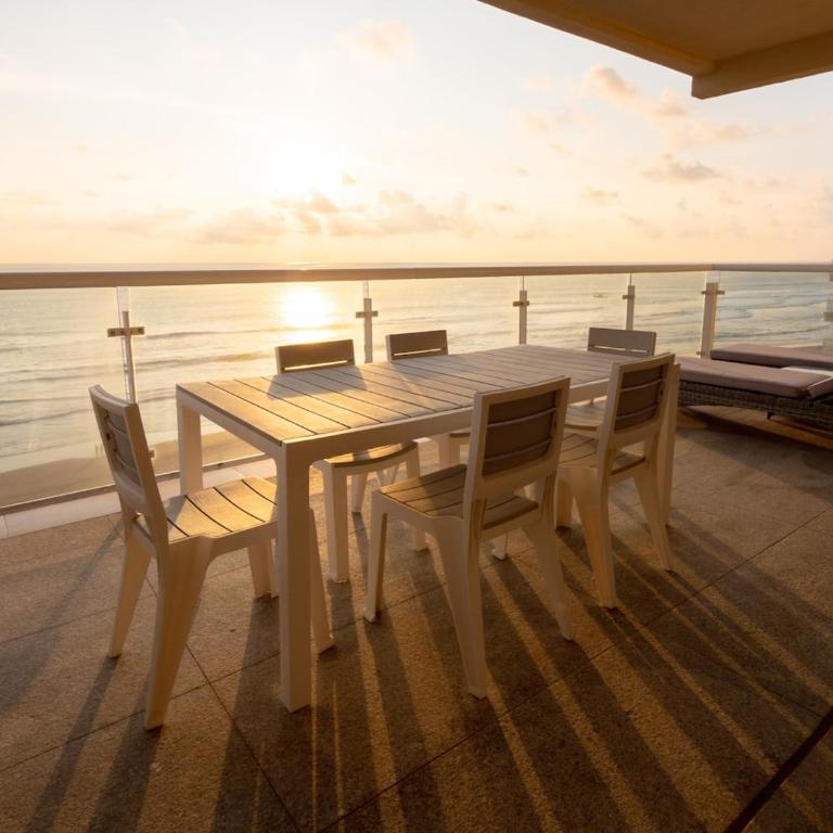 Oceanfront Apartment in Acapulco, 4 Bedrooms - Apartamento con vistas y balcón - 43