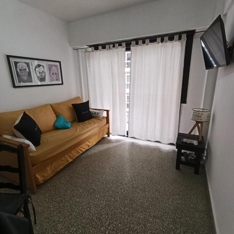 Departamento en Mardel - Apartamento de 1 dormitorio con balcón - 3
